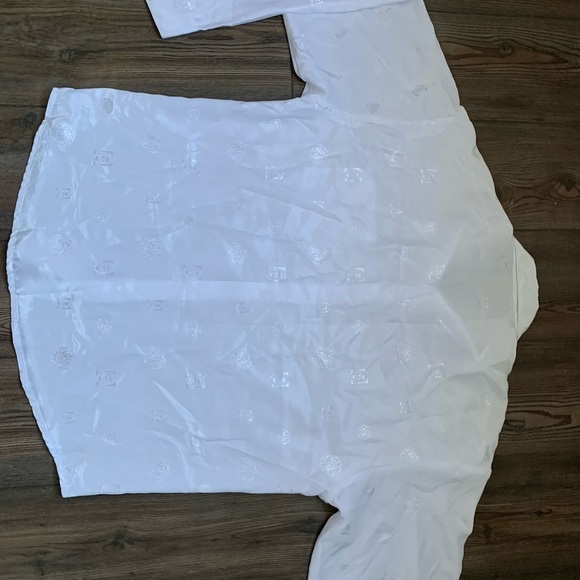 Shirt - Picture 5 of 6